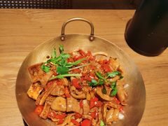 -沅江水·湖南家宴(南村万博长隆商圈店)