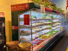 -马路边边 传媒大学店