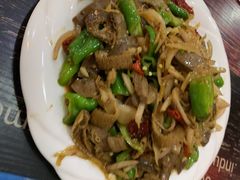 -萨宁音登锡伯风味餐厅(一楼店)