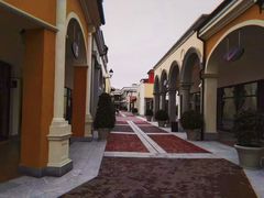 -佛罗伦萨小镇广佛名品奥特莱斯(疏港路店)