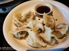 黑猪肉白菜三鲜煎饺-东莱馋房(陆家嘴店)