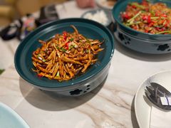 -鹿港小镇(霄云店)