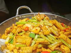 干锅千页豆腐-小凤庭·地道湖北菜武昌鱼·藕汤(38年黄鹤楼店)