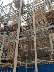 -PIPIKINGDOM皮皮王国欢乐号(欢乐海岸购物中心店)