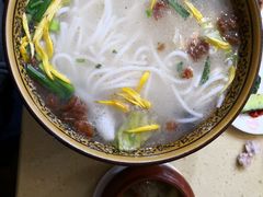 -桥香园云南过桥米线(金马碧鸡店)