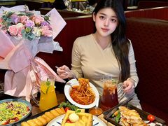 -路易十三西餐厅(西关新天地店)
