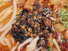 -卢家粉馆(黔鑫隆超市店)