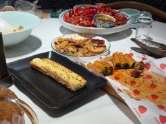 -嗨辣小聚·盘锦河蟹·海鲜烧烤龙虾(盘锦十年好店)