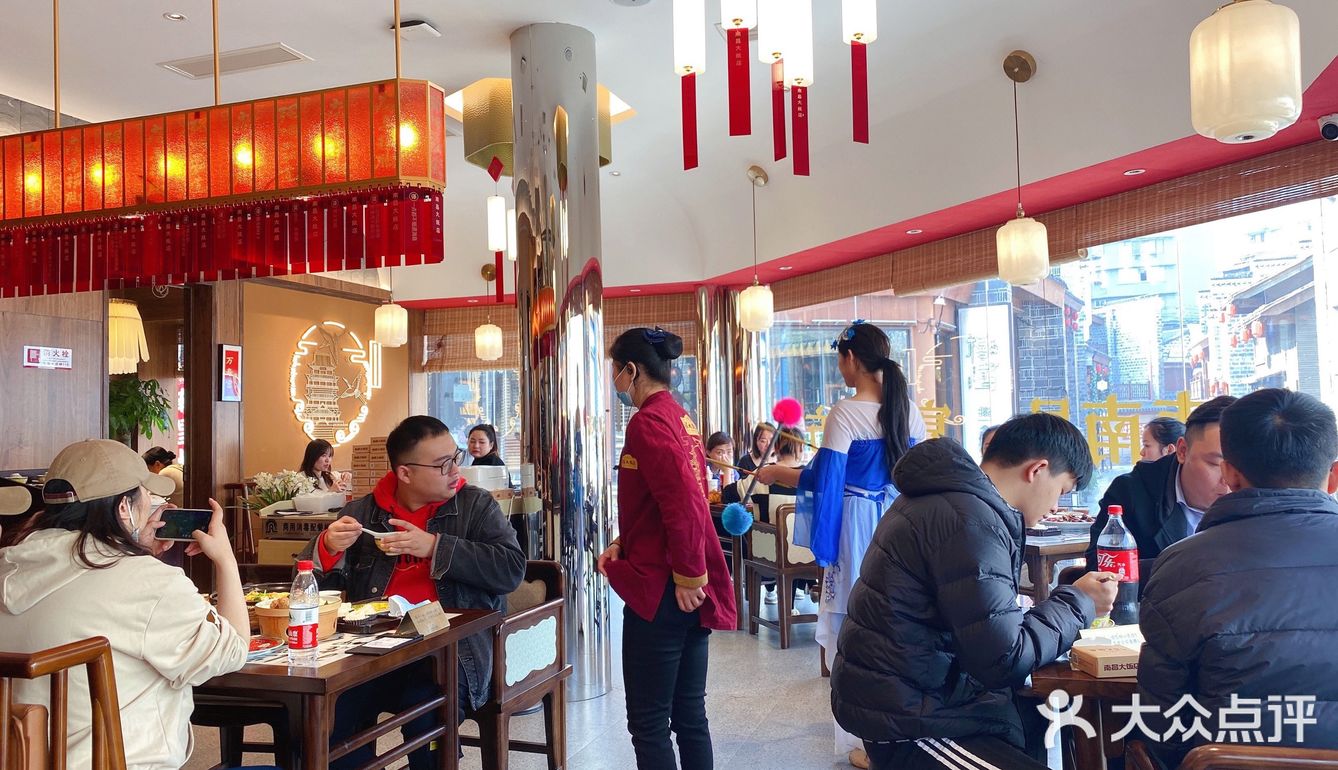 冬天到南昌大饭店吃南昌雪糕[呲牙]