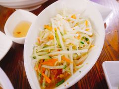 青瓜丝色拉-越南牛肉河粉餐厅(书院巷店)