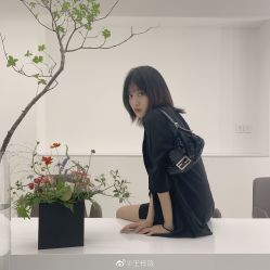 点击看大图 -I+造型烫发染发