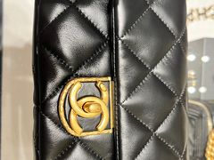 -CHANEL(恒隆广场店)