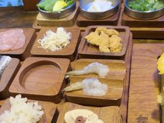 -银米·云南传统过桥米线(双廊黑金冠店)