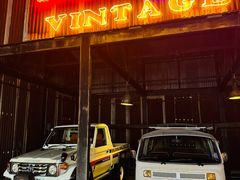 -席娜卡琳火车铁道夜市