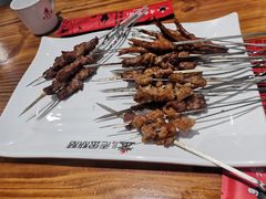 -清真·老金烧烤·小龙虾(奥体中路店)