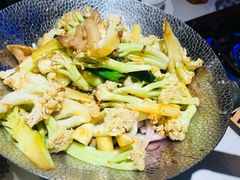 -洪星渔庄临平菜(星万里店)