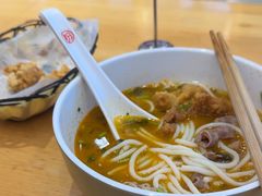 -三千粉牛肉米粉(来客茂店)
