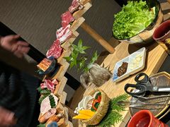 -山川小町·极番烧肉(新地假日广场店)