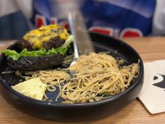 -HELLO 27 意面·沙拉·帕尼尼