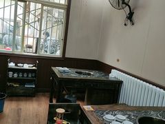 -乳仔牛牦牛汤锅 烤羊排(松潘古城店)