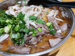 -遵义虾子张六羊肉粉(金码头店)