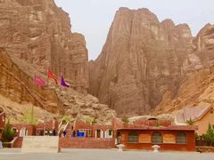 -天山神秘大峡谷