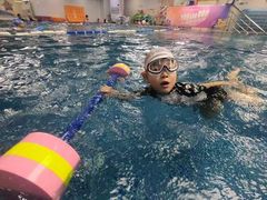 -蓝旗亲子游泳(范湖万达广场店)