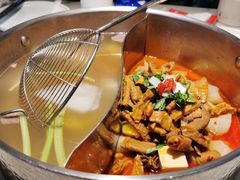 -左庭右院鲜牛肉火锅(浦江欢乐颂店)
