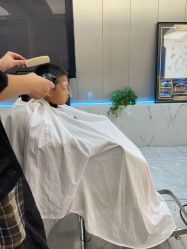 -PE SALON