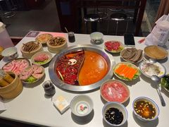 -卤校长重庆火锅(国兴店)