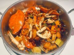 -七欣天香辣蟹火锅(闵行浦江欢乐颂店)