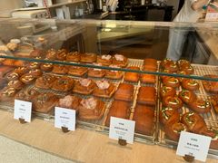 -VERIE BAKEHOUSE