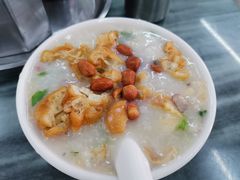 艇仔粥-穗银肠粉店(东川路店)