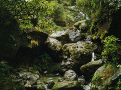 -龙水峡地缝景区