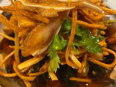 -巴厘龙虾·榜首油焖大虾(音乐学院·沿江酒馆店)