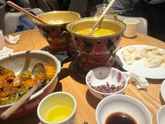 -关东小磨东北菜(上海长风大悦城店)