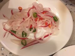 -兔行天下-鸿鹤鲜锅兔(中海国际店)