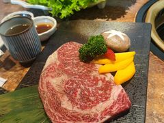 -炼火烤肉店