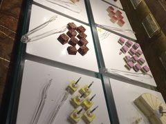 -汉巴9号自助餐厅(新潮尚品超市店)