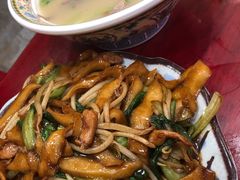 -金杨拉面王小吃面馆·牛三宝面·红烧牛肉粉