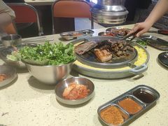 -安小胖韩国烤肉(财富广场画苑小区店)