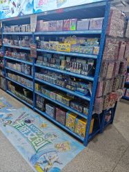 -逝水玩具折扣店