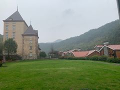 -梦娜斯庄园