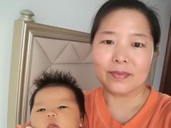 -爱的果实月嫂育婴师(世纪东方店)