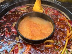 -黄潇洒老火锅(九眼桥宏济巷店)