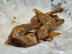 盐焗乳鸽-石岐乳鸽村(南海第三分店)