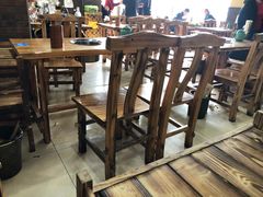 大堂-东镇老火锅(长春路首店)