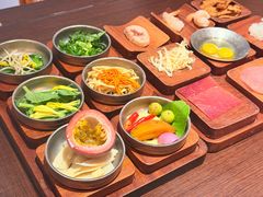 -银米·云南传统过桥米线(双廊黑金冠店)