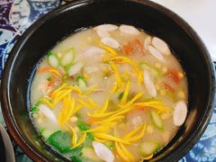 -桥香园过桥米线(国贸店)