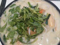 -肥汁米蘭香港米线(长宁来福士店)